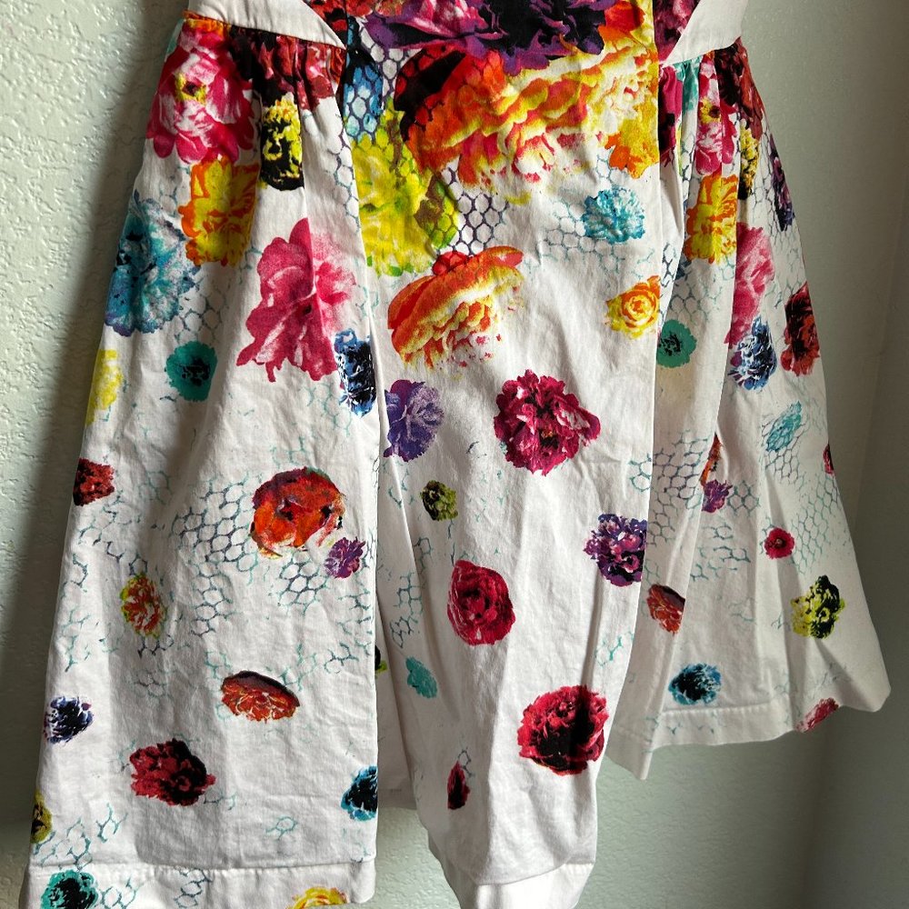 Prabal Gurung for Target Dress Size 2 Floral Abstract White Skater Pinup Retro - Picture 3 of 11